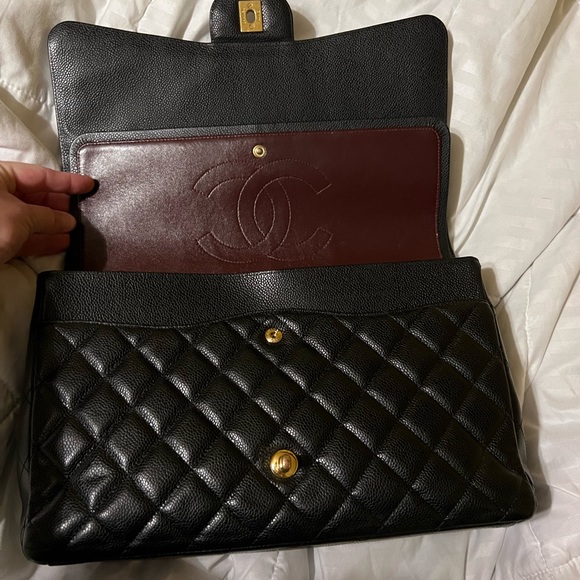 Chanel - Authentic black Chanel Maxi!!! - Picture 13 of 16